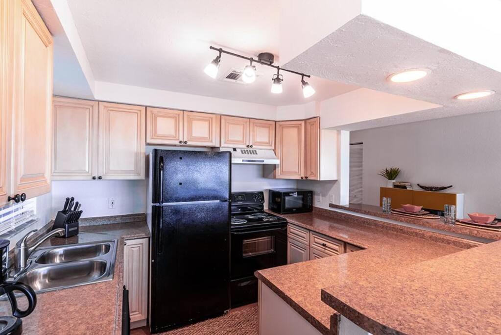 Your Tranquil Escape Is Found Directly On The Beach At The Serenity Beach Condo. Siesta Key Luaran gambar