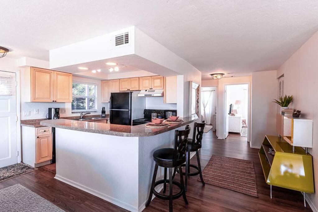 Your Tranquil Escape Is Found Directly On The Beach At The Serenity Beach Condo. Siesta Key Luaran gambar