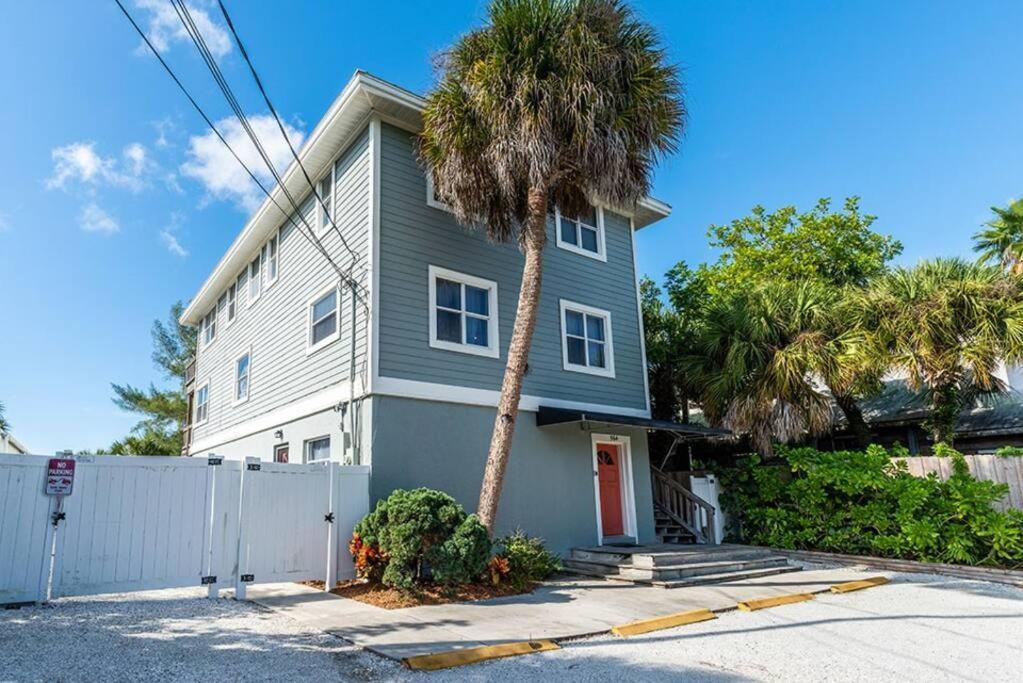 Your Tranquil Escape Is Found Directly On The Beach At The Serenity Beach Condo. Siesta Key Luaran gambar
