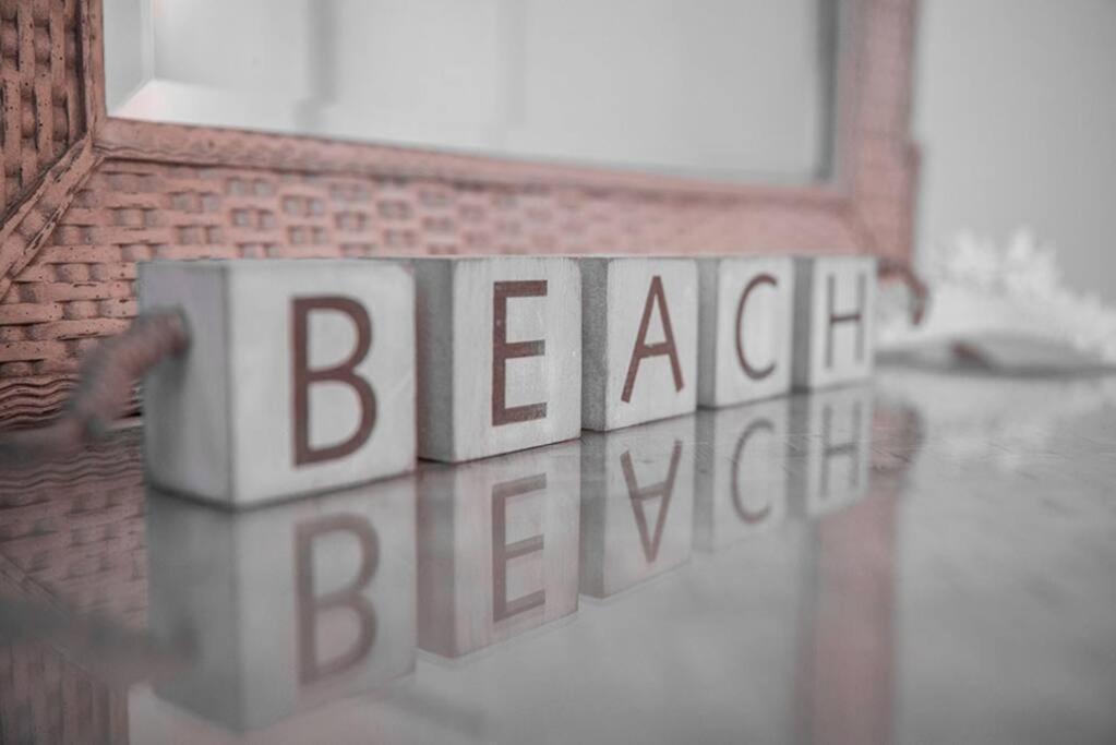 Your Tranquil Escape Is Found Directly On The Beach At The Serenity Beach Condo. Siesta Key Luaran gambar